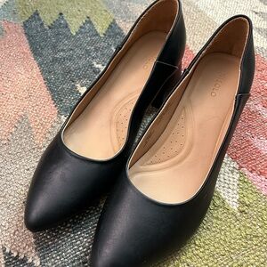 NIB Nisolo Fiorela Black Heels